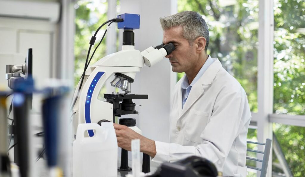 Comprar microscópio profissional - Colimed